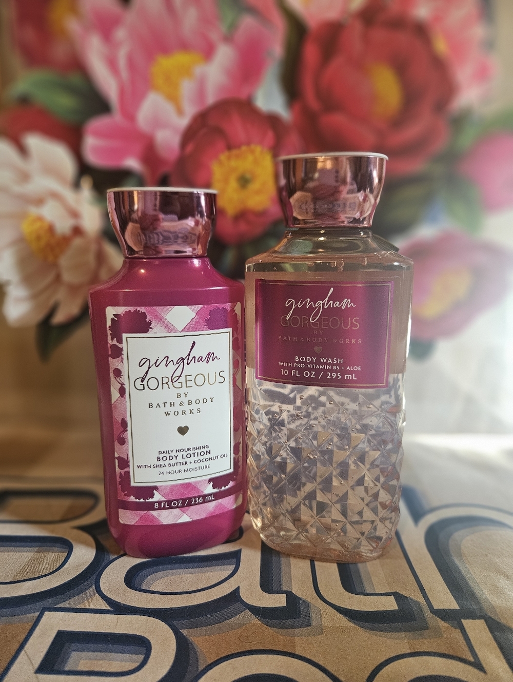 NWT Bath & Body Works Gingham Gorgeous Boxed Gift Set - Pink and  White